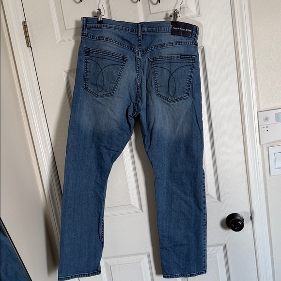 Calvin Klein Jeans Men's Denim Straight Fit - Picture 4 of 4